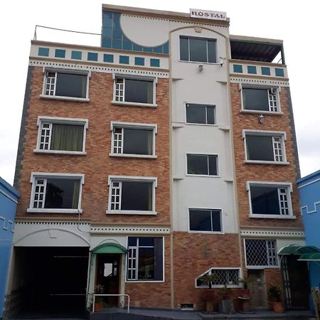 Hostal Zamorano Hotel Quito Exterior photo